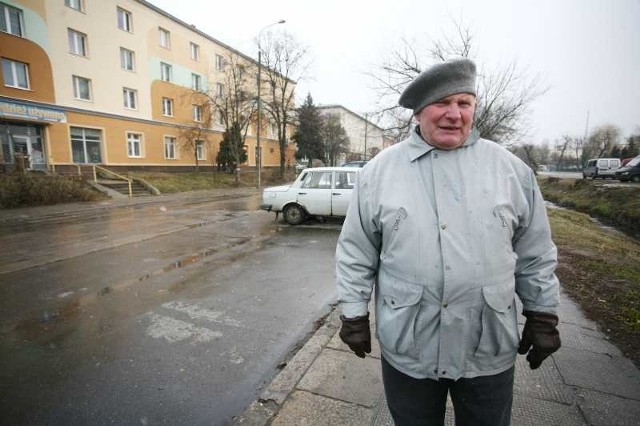 - Cieszymy się, że wróci tu autobus. Komunikacja jest nam bardzo potrzebna &#8211; mówi Janusz Głogowski, mieszkaniec Oboziska.