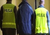 Potrącił staruszki na przejściu dla pieszych i uciekł. Zatrzymała go policja