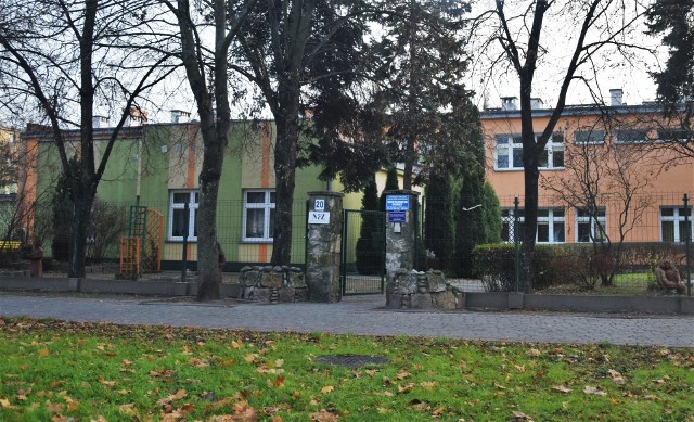 Zakład Pielęgnacyjno-Opiekuńczy w Tarnobrzegu z zakażeniami walczy od 18 października