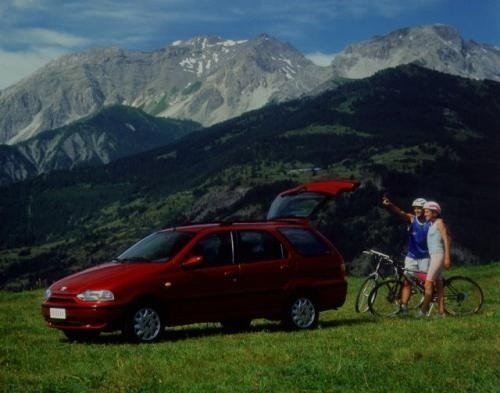 Fot. Fiat: Fiat Palio Weekend ma prostą konstrukcję i jest...