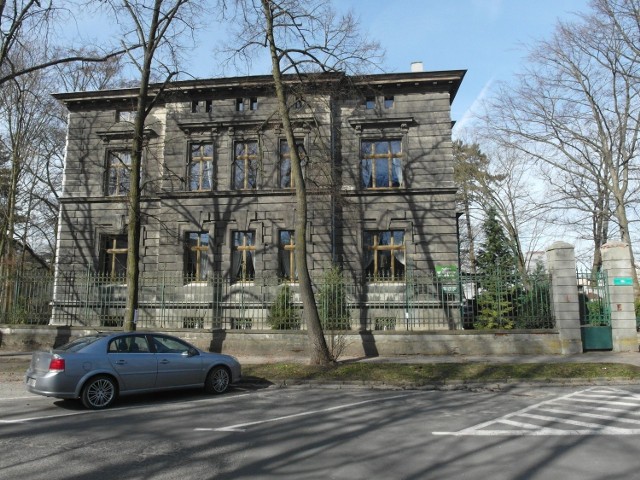 Willa Zygmunta Richtera (ul. Stefanowskiego) jest siedzibą ZHP