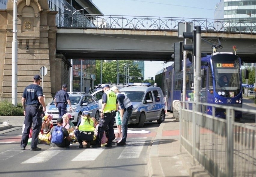 Zdjęcia z sobotniej blokady ulicy Powstańców Śląskich...