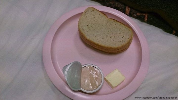 Zdjęcia szpitalnego jedzenia, nadesłane przez internautów