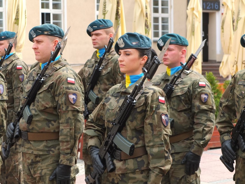 Uroczystości w Opolu z okazji 73. rocznicy bitwy o Monte...