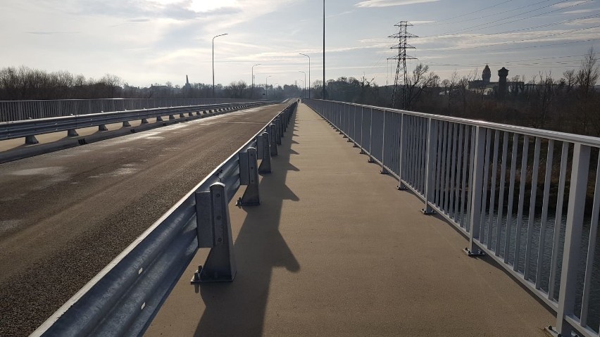 Nowy most drogowy w Krapkowicach.