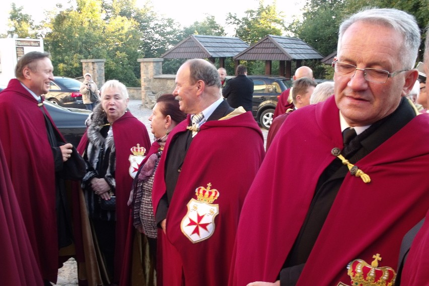 Damy i kawalerowie świętego Stanisława na Świętym Krzyżu