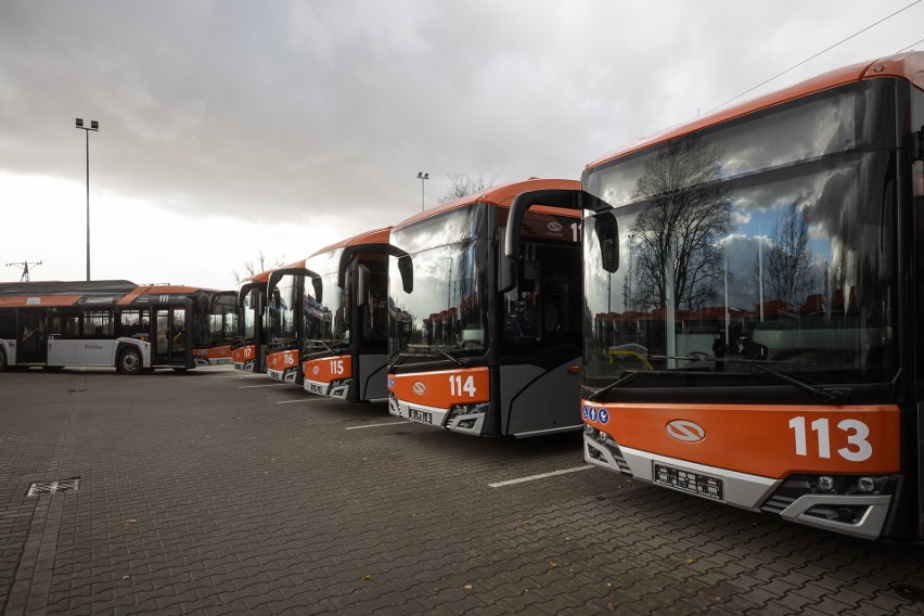 Ratusz chwali się nowymi autobusami MPK. Mieszkańcy chcą tańszych biletów
