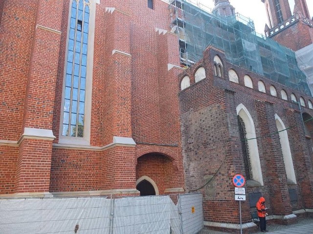 Dochód z kiermaszu zostanie przeznaczony na remont opolskiej katedry.
