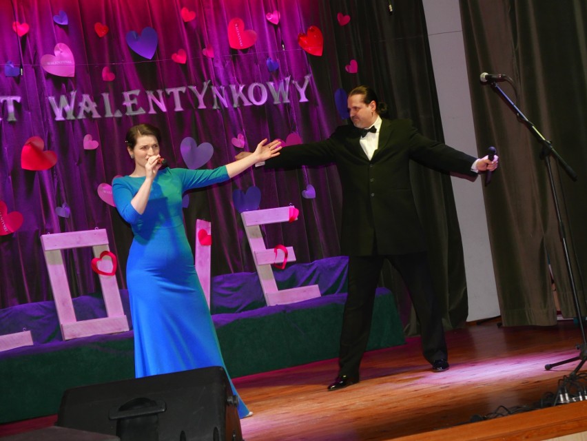 W Gminnym Domu Kultury w Rogowie zorganizowano koncert "W...