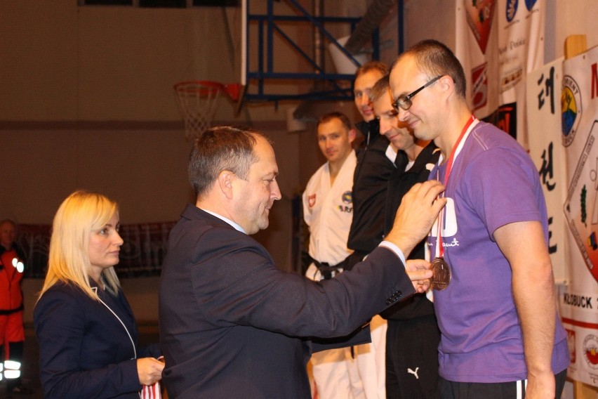 XXVIII Mistrzostwa Polski Taekwon-Do w Kłobucku. Zawodnikom kibicowała Otylia Jędrzejczak [ZDJĘCIA]