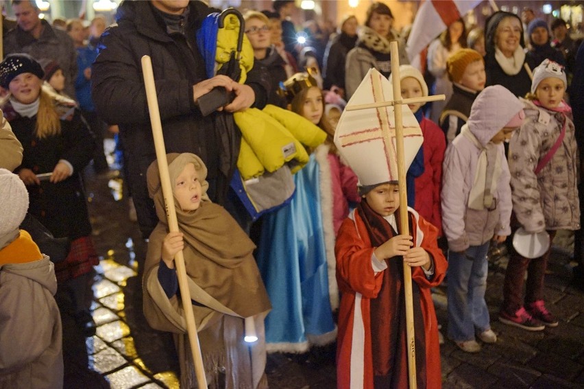 Ubiegłoroczne korowody świętych wzbudziły ogromne...