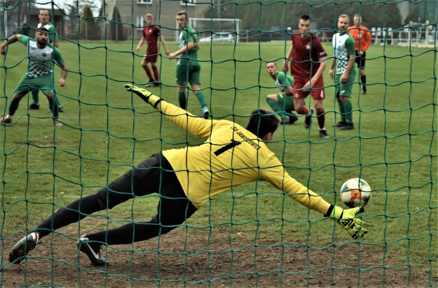 4. liga. Jawiszowice miały fizyczną przewagę, ale gole strzelała młodzież Wisły II Kraków