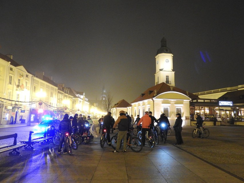 Listopadowa Masa Krytyczna. Niska temperatura nie odstraszyła rowerzystów (zdjęcia, wideo)