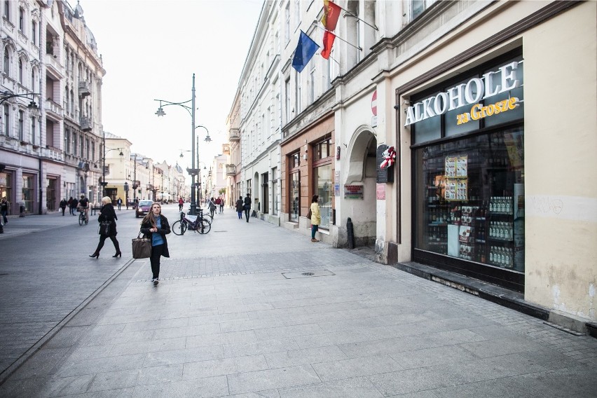 Na Piotrkowskiej są darmowe toalety dla osób z ulicy, ale nie w każdym lokalu