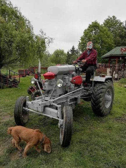 Traktorek sam z niezawodnym silnikiem andoria s 320 ER....