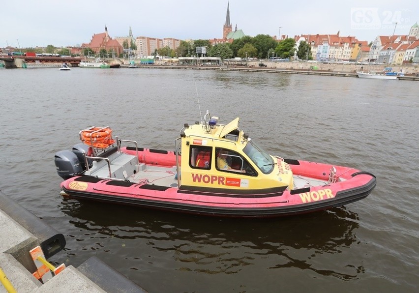 Ludzie toną w ciszy, często pijani. Pamiętaj o bezpieczeństwie nad wodą! [zdjęcia, wideo]