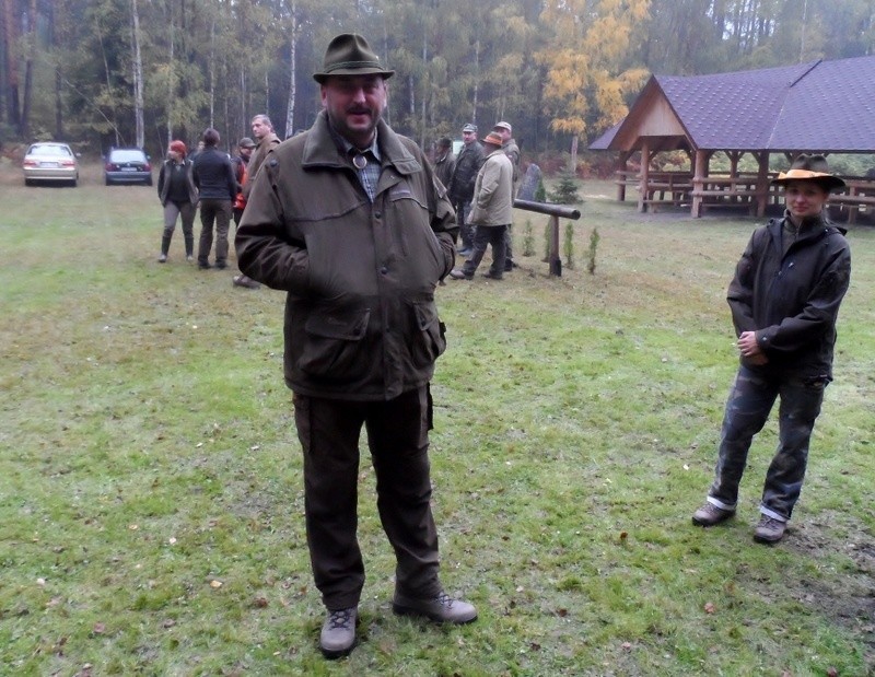 17 Dian polowało na grubą zwierzynę w Koścmidrach, w...