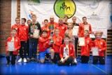 Młodzi zapaśnicy Olimpijczyka Radom zdobyli szesnaście medali w Drużynowych Mistrzostwach Mazowsza w Warszawie