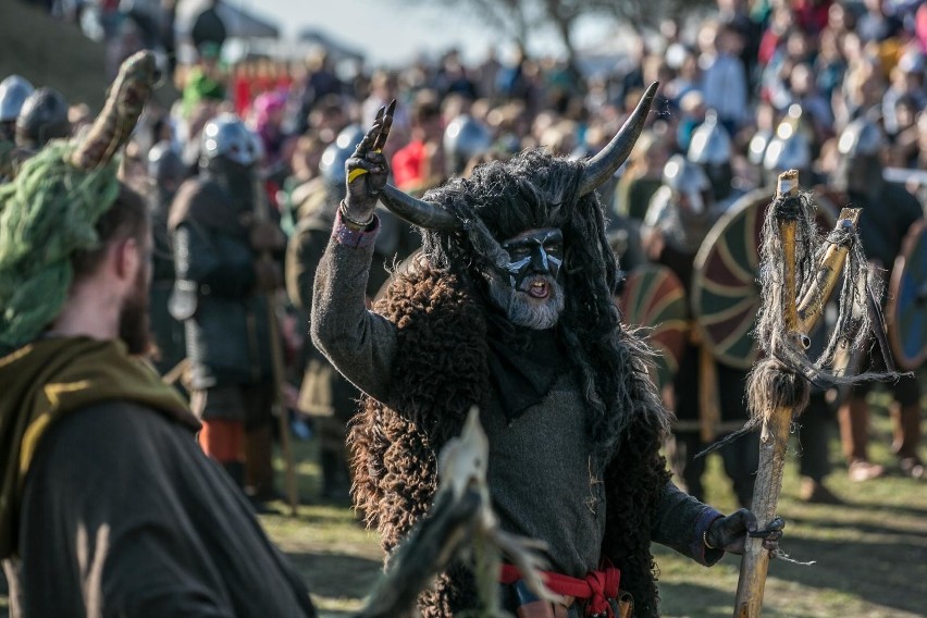 Druidzi grają dla WOŚP - panel o pogaństwie i historii...