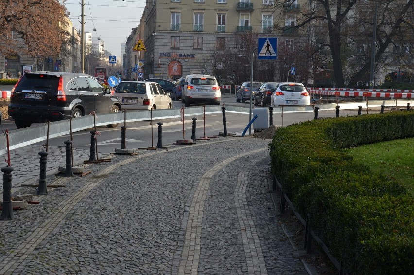 Przebudowa pl. Kościuszki może się przedłużyć. Do akcji wkroczyli archeolodzy (ZDJĘCIA)