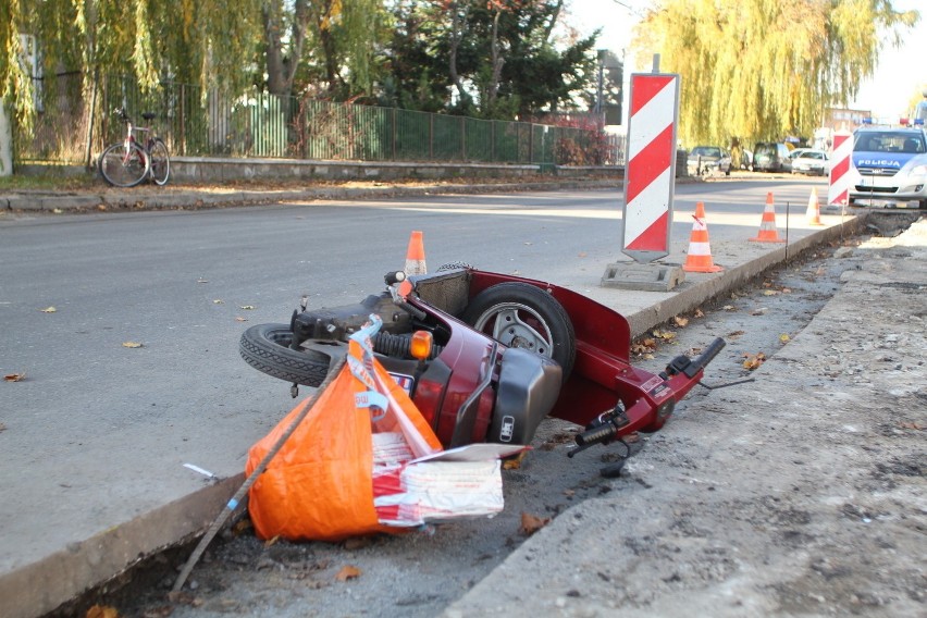 Wypadek motocyklisty na ul. Przemysłowej w Wolsztynie. 22...