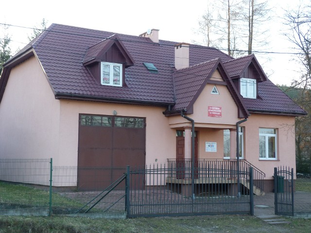 Dzięki pozyskanym przez gminę Strawczyn pieniądzom o nowy sprzęt wzbogacą się wszystkie tamtejsze jednostki Ochotniczych Straży Pożarnych, w tym ta z miejscowości Chełmce.