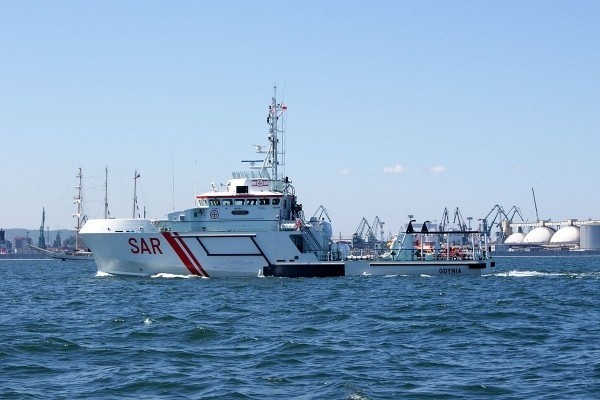 Morscy ratownicy Służby SAR od maja zarabiają o 5 proc....
