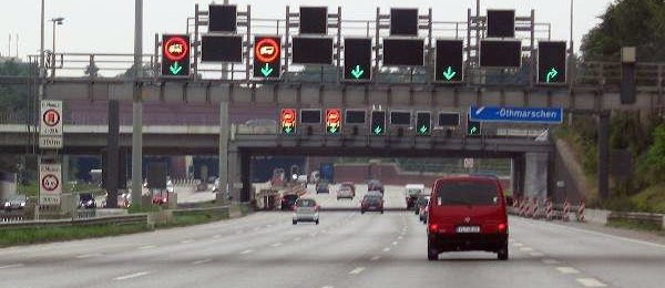 Drogowcy deklarują, że podkarpacki odcinek autostrady będzie gotowy w 2012 r.