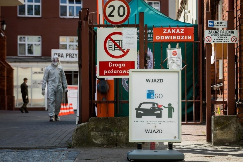 Kiedy koniec koronawirusa? Jest nowa prognoza dla Polski. Znaczący spadek zakażeń dopiero na początku 2021 roku