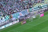 Trybuny na meczu Lechia - Podbeskidzie: Kibice szydzą ze sparingu z Barceloną (ZDJĘCIA)