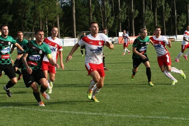 Łódzki Klub Sportowy w minioną sobotę poniósł pierwszą w tym sezonie porażkę. Na wyjeździe uległ Sokołowi Aleksandrów.