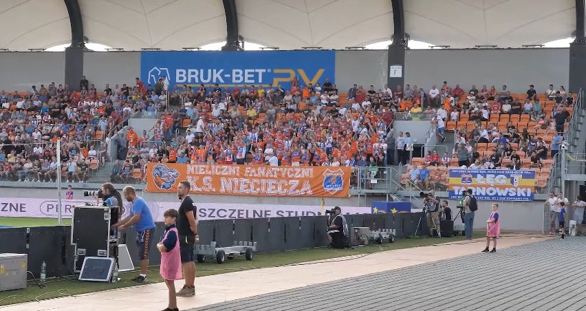 4184 - tyle osób przybyło na inaugurację sezonu, na stadion...