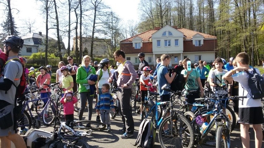 X Mikołowski rodzinny rajd rowerowy. Uczestnicy już wyruszyli [ZDJĘCIA]