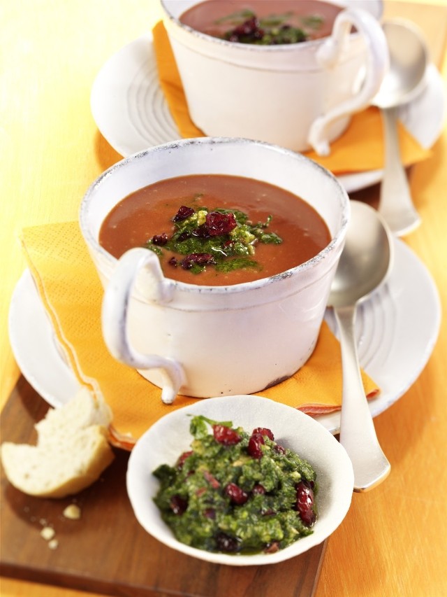 Rozgrzewająca zupa-krem sprawdzi się w chłodne, jesienne dni.