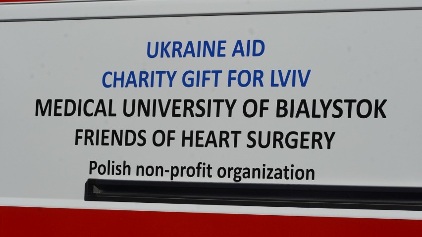 Karetka dla Ukrainy. Ukraińscy lekarze przyjechali po dar od UMB (zdjęcia)