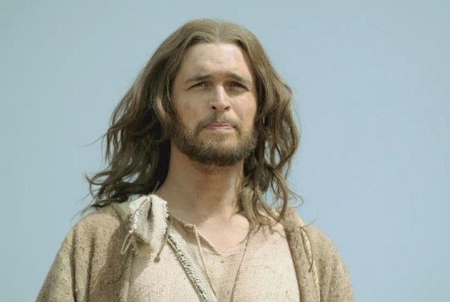 Diogo Morgado jako Jezus w serialu "Biblia" (fot. Polsat)polsat