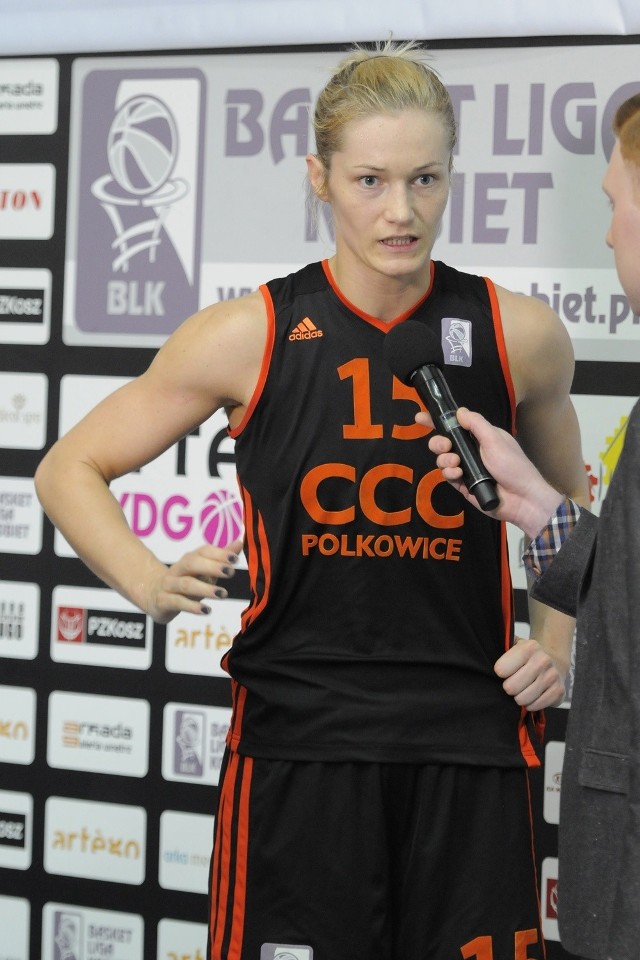Leciejewska w ubiegłym sezonie grała w CCC Polkowice, z którym zdobyła srebrny medal mistrzostw Polski. Teraz będzie zdobywała punkty dla Ślęzy Wrocław