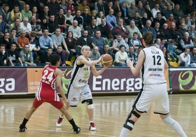 Monika Krawiec i Patrycja Gulak-Lipka znalazły się w składzie Energi na najbliższy sezon.