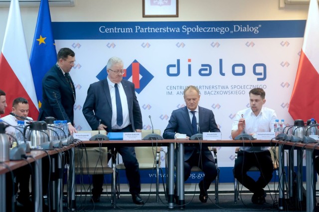 Donald Tusk spotkał się z organizacjami rolniczymi 29 lutego w CPS „Dialog” w Warszawie.