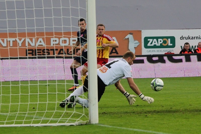 Pogoń Szczecin pokonała na własnym stadionie Koronę Kielce...