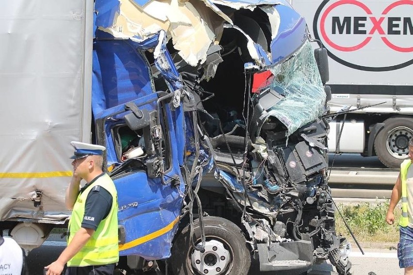 Groźny wypadek na A4. Autostrada zablokowana 