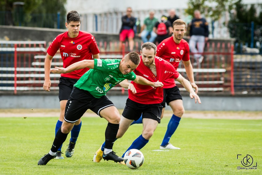 Piłkarze z Glinek pewnie wygrali 5:0 (3:0) w meczu 3....