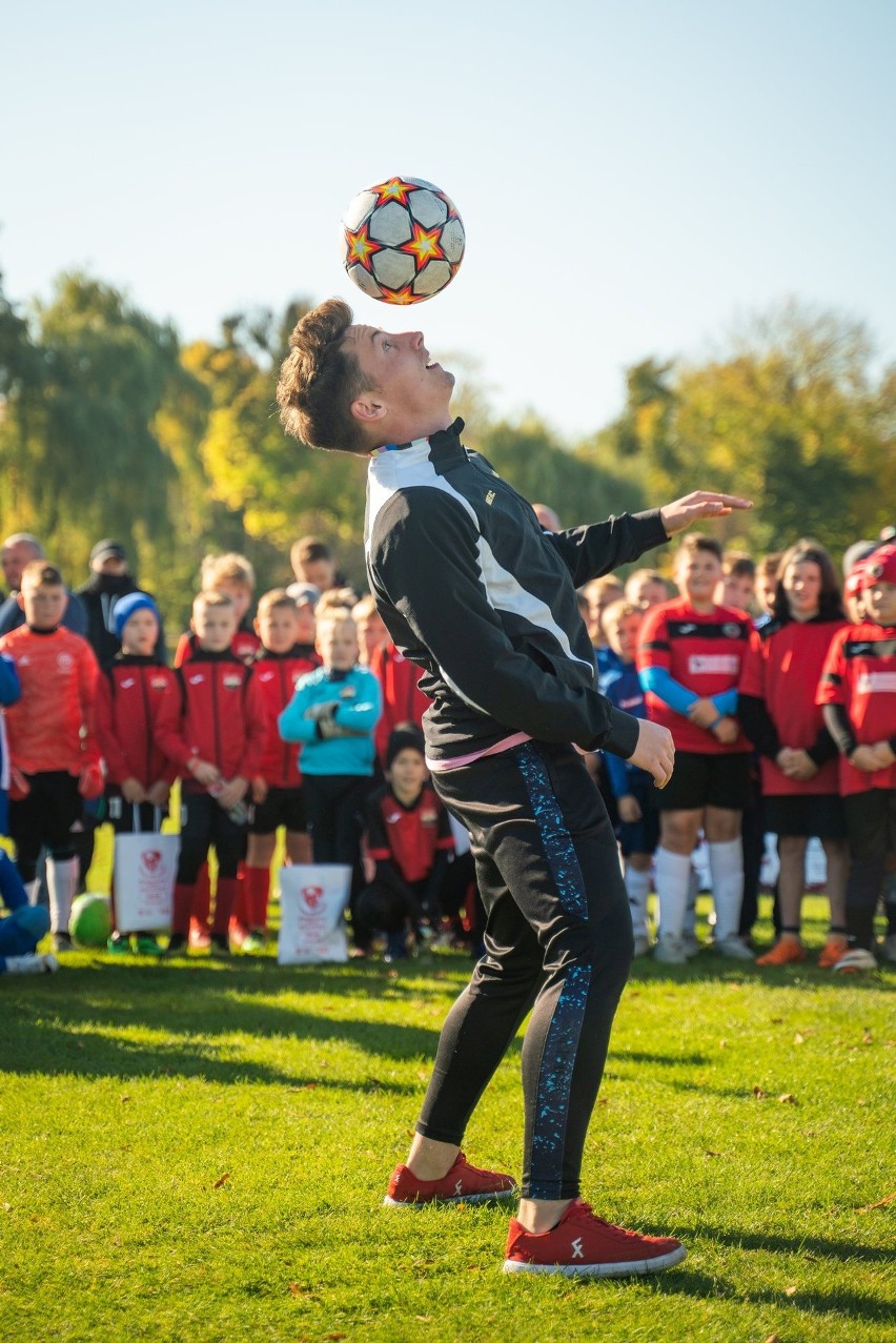 Barca Academy Warszawa wygrała piłkarski Finałowy Turniej Wolności. Zobacz zdjecia 