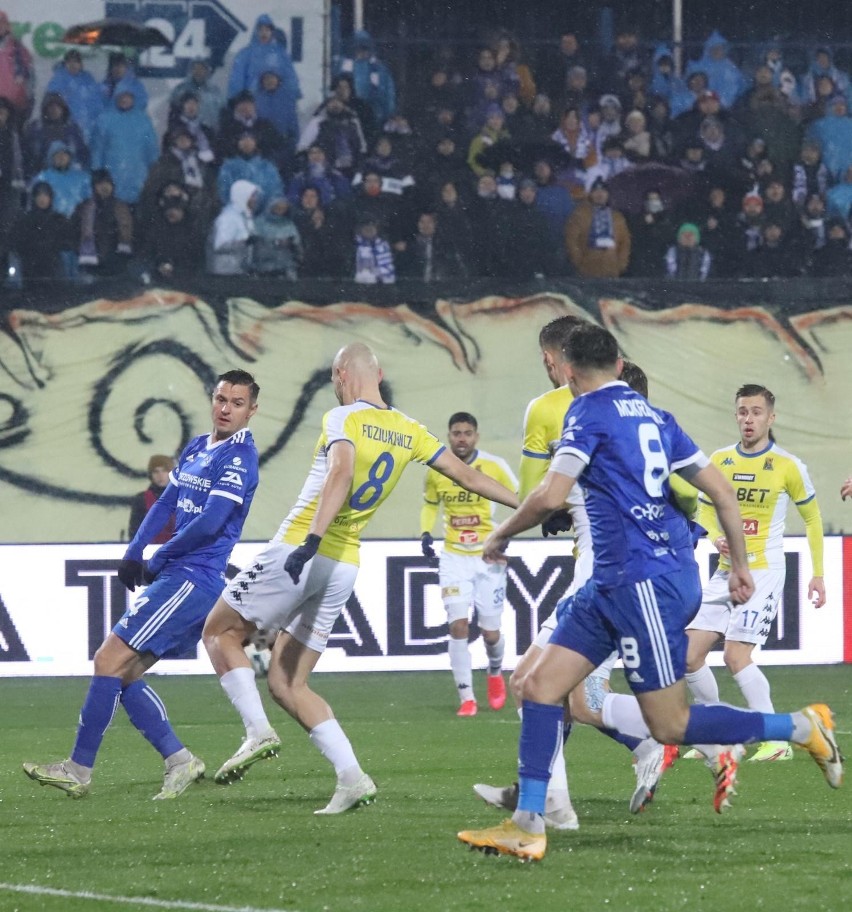 26.11.2021 r. Ruch Chorzów - Motor Lublin 0:0. W niedzielę w...