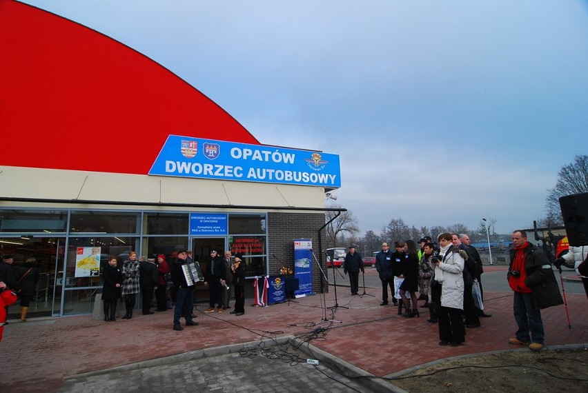 Otwarcie dworca autobusowego w Opatowie