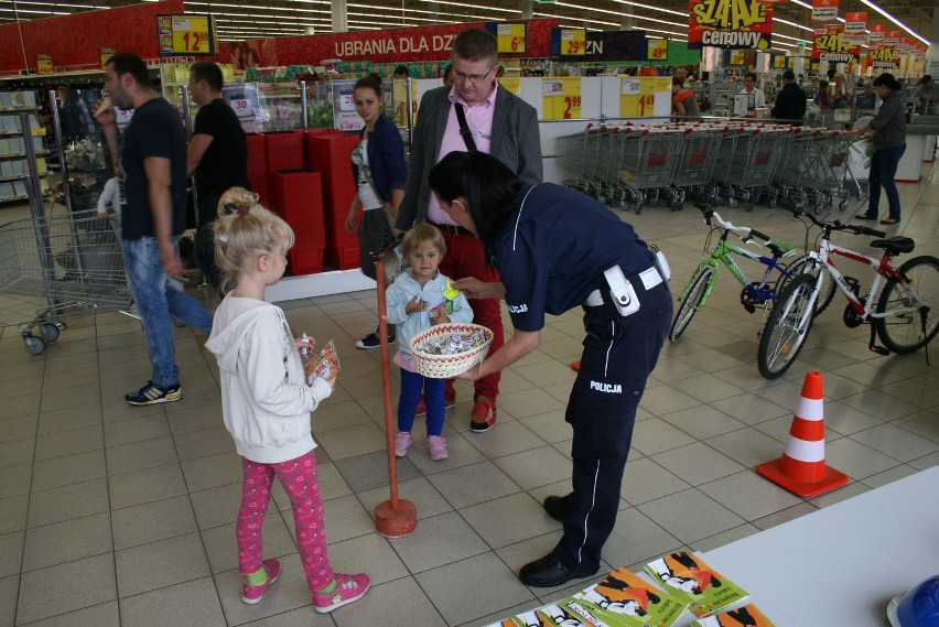 Festyn "Bezpieczny powrót do szkoły" w Radomiu