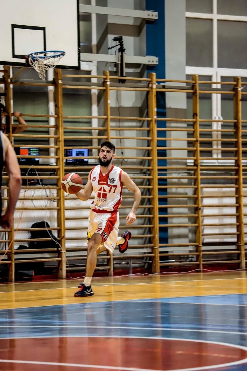 Tur Basket Bielsk Podlaski odniósł już trzecie zwycięstwo w...