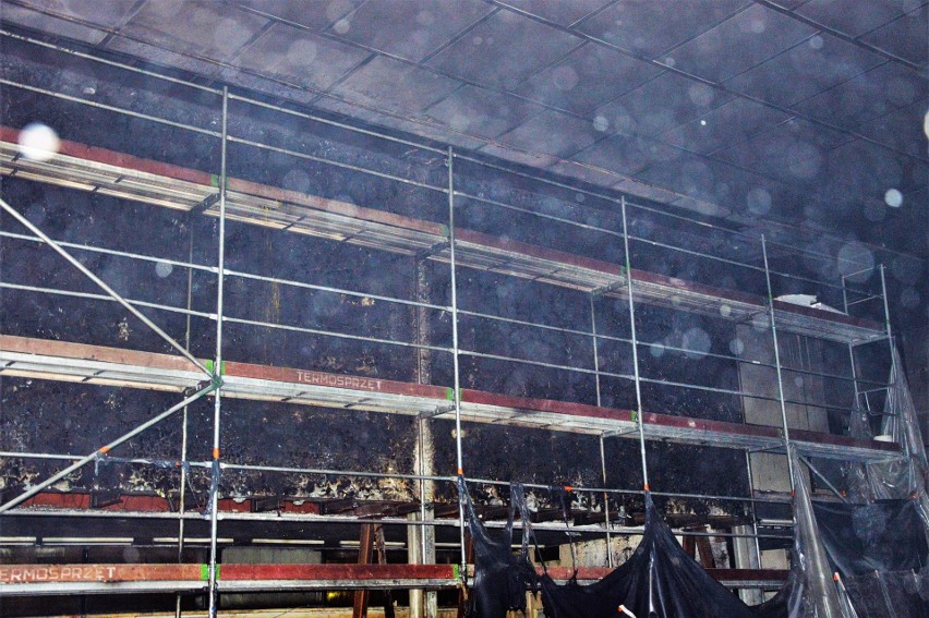 29 listopada doszło do pożaru budynku wyburzanego dworca...