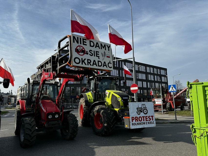 Protest rolników w centrum Kielc w czwartek, 21 marca...