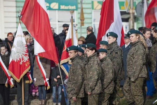 W związku z uroczystościami w centrum Koszalina trzeba liczyć się z utrudnieniami.